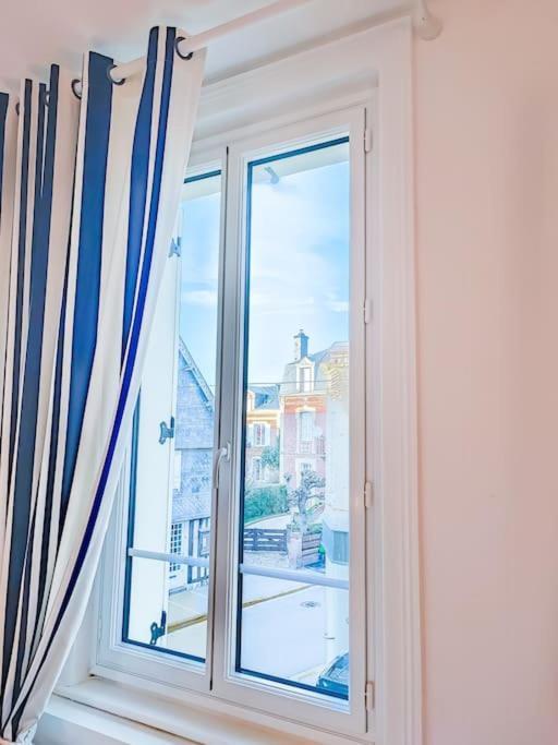 The Blue Suite Etretat Bagian luar foto